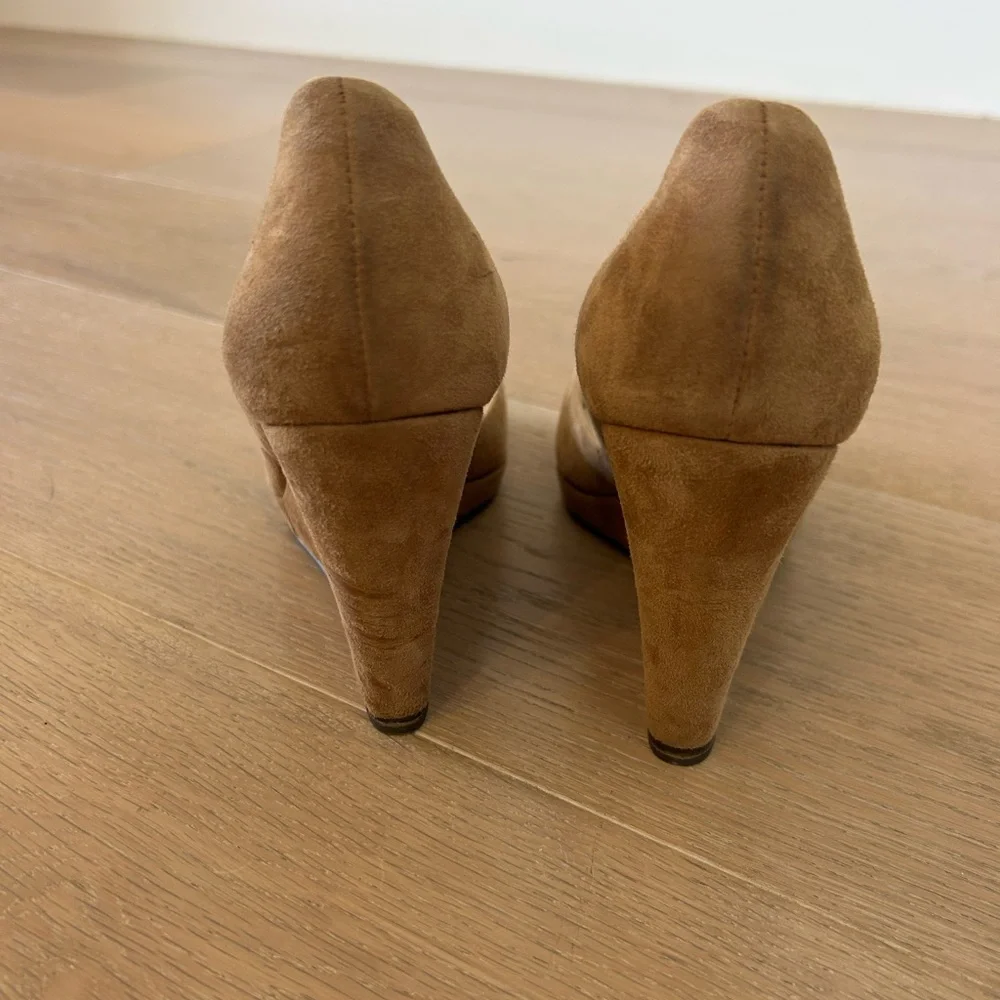 Michael Kors Tan Suede Peep Toe Heels